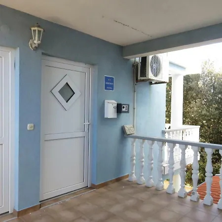 דירה Charming Near Zaton Beach *